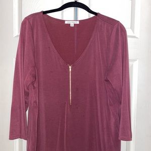 Dusty maroon top